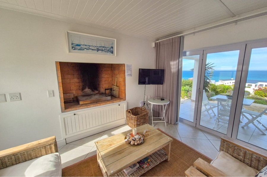 4 Bedroom Property for Sale in Oceanview Heights Western Cape